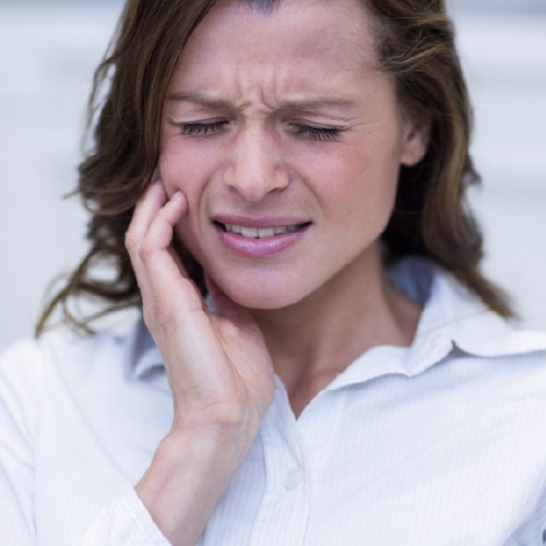 causes of sudden tooth pain