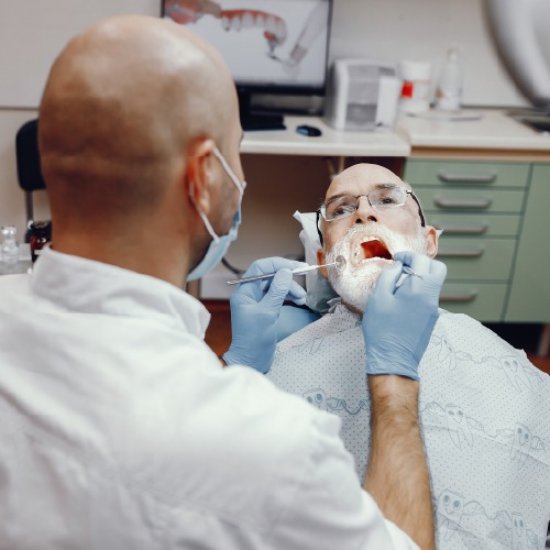 symptoms of oral cancer