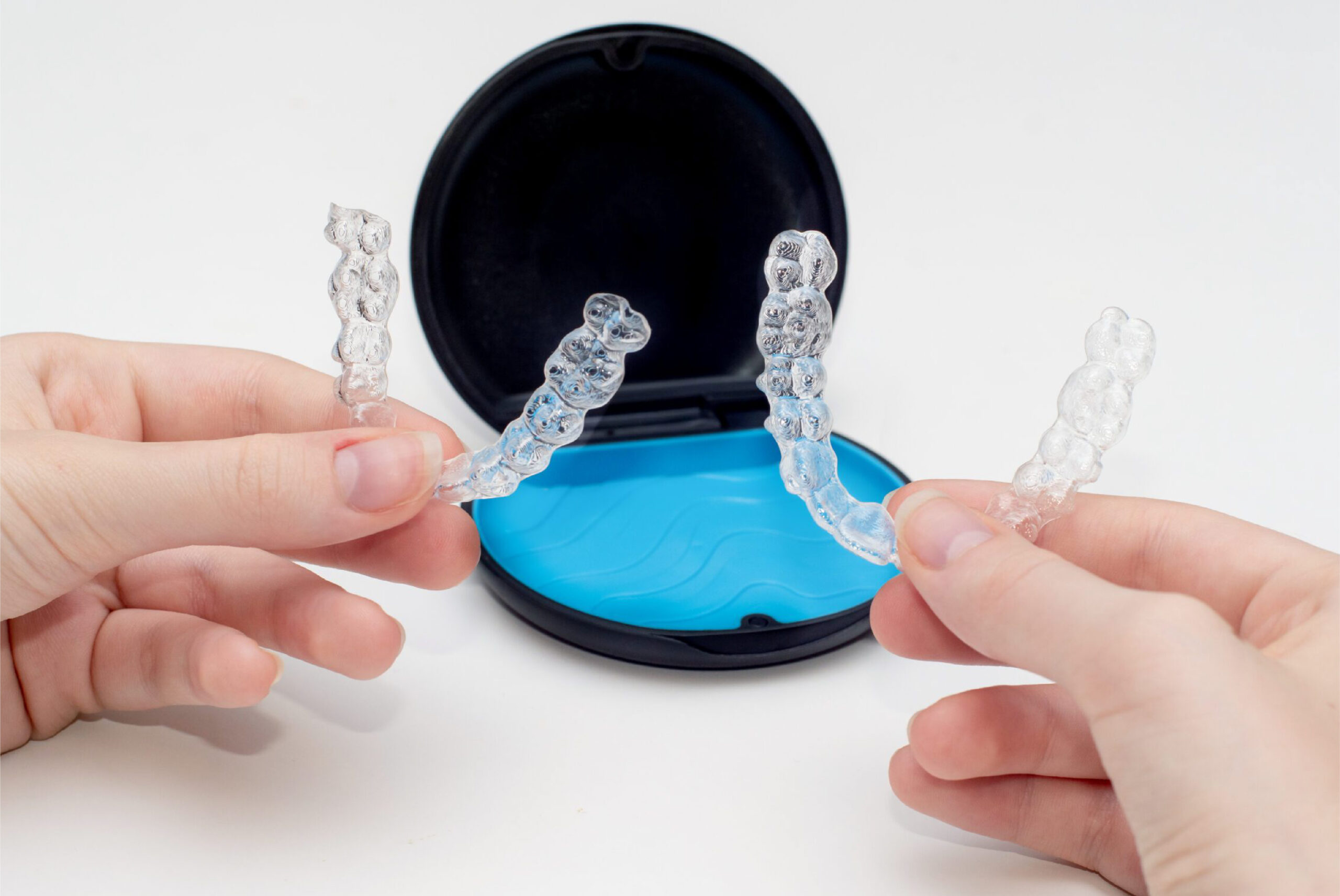 teeth straightening invisalign​
